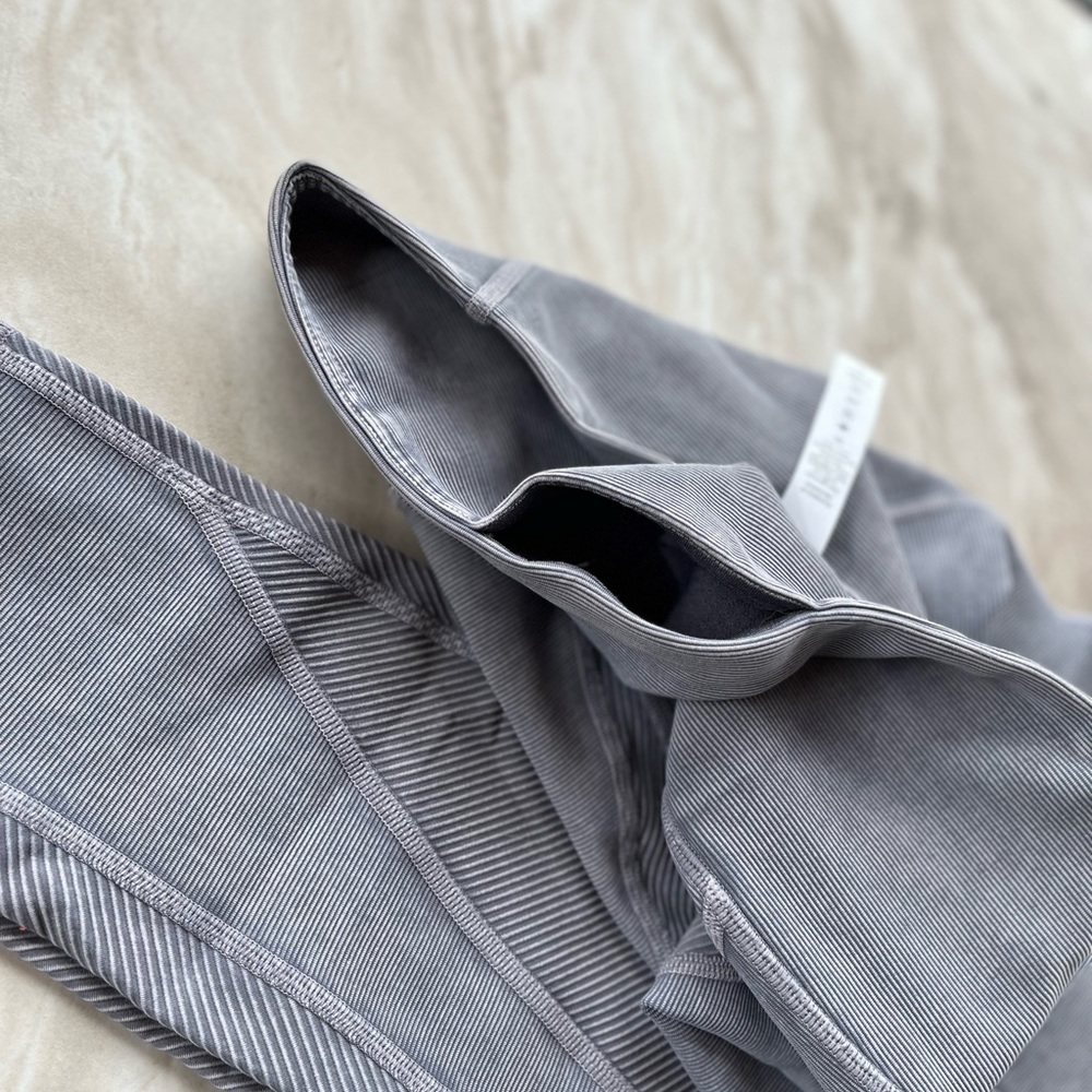 Lululemon Ribbed Leggings - Picture 3 of 5